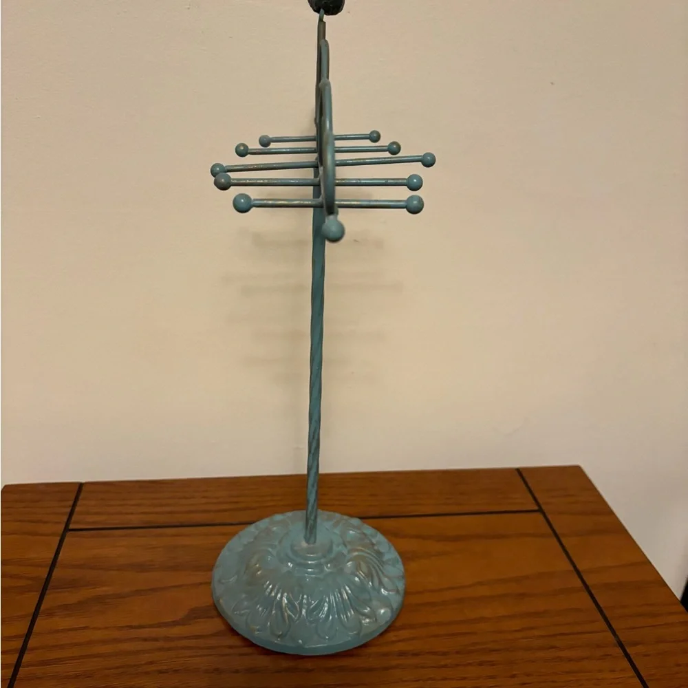 Necklace tree - Picture 2 of 2